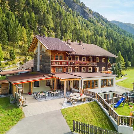 Landhaus Taurer Kals-am Großglockner Eksteriør billede
