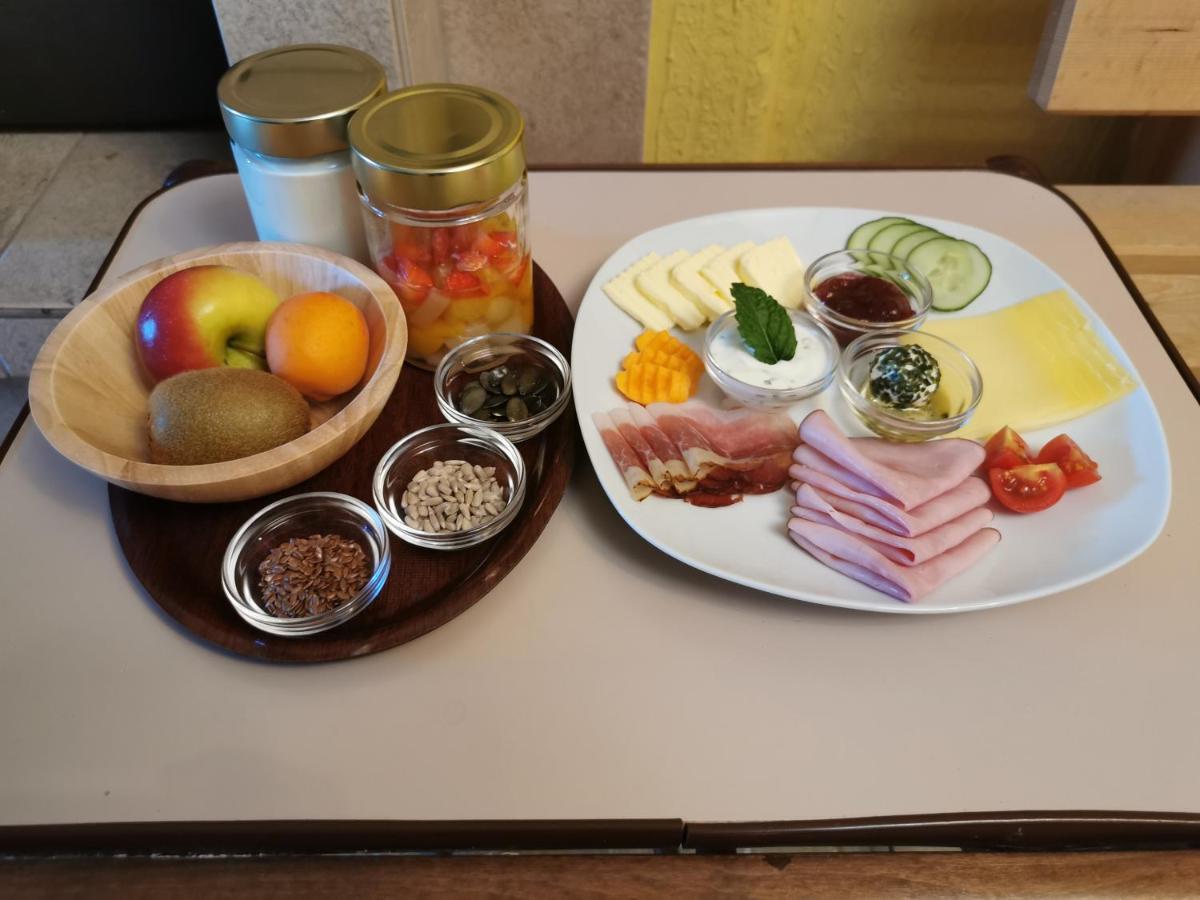 Landhaus Taurer Kals-am Großglockner Eksteriør billede