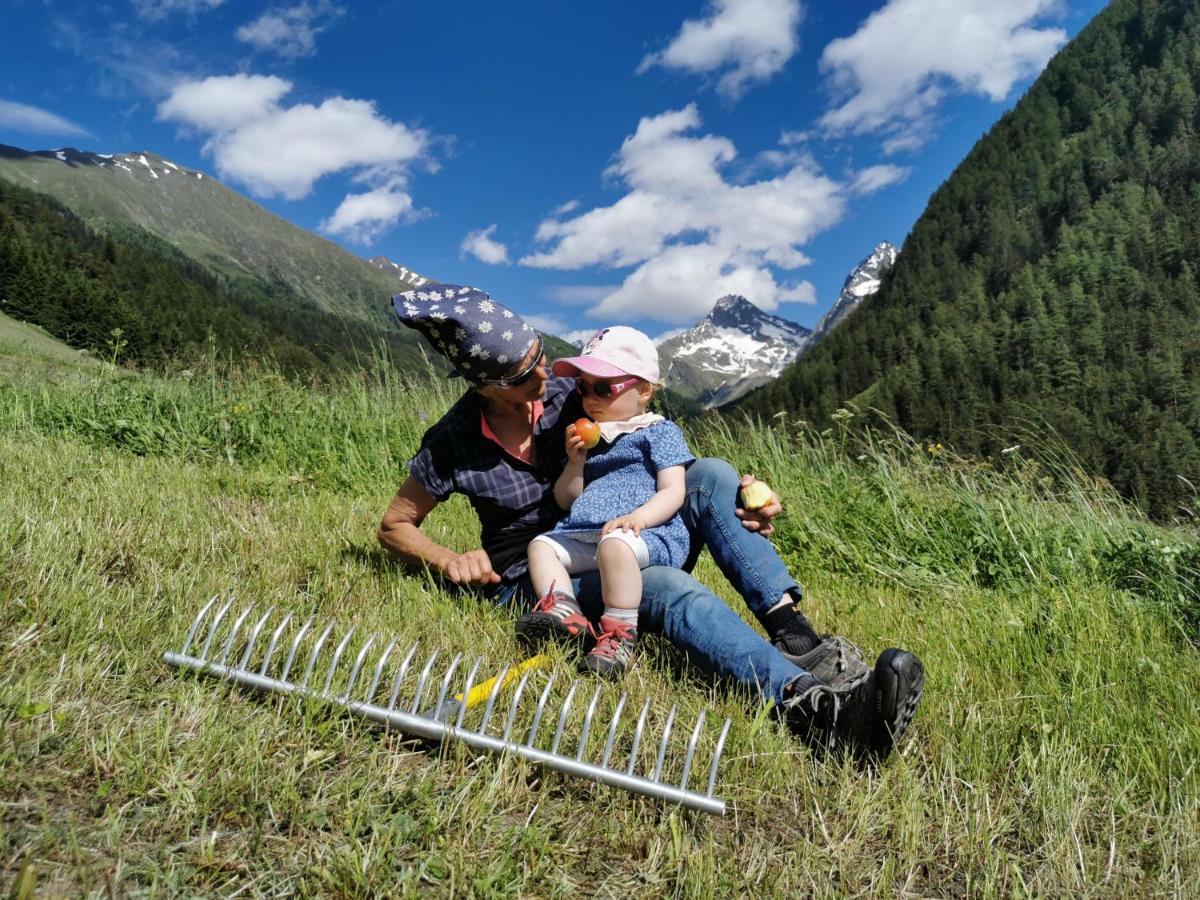 Landhaus Taurer Kals-am Großglockner Eksteriør billede