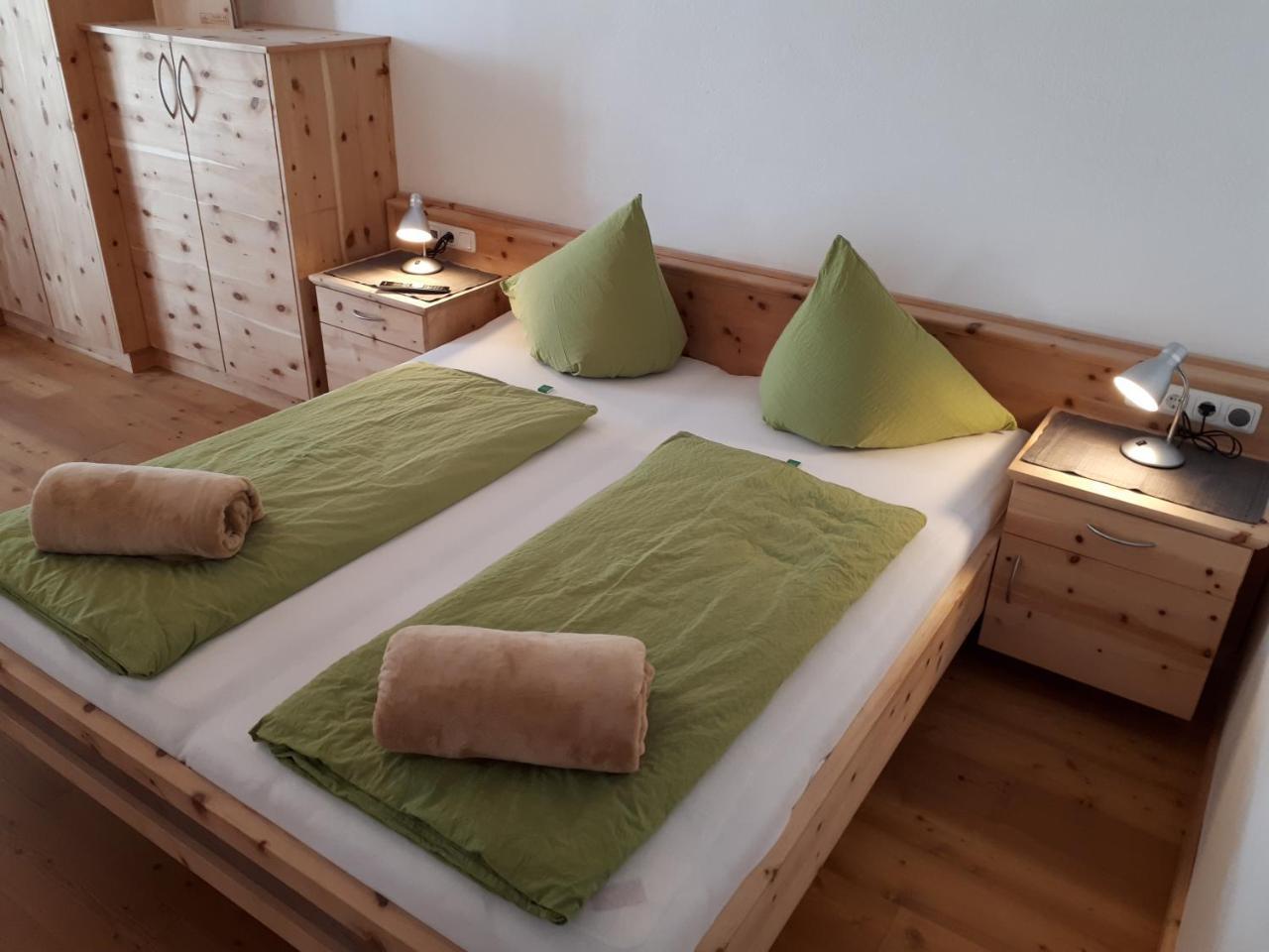 Landhaus Taurer Kals-am Großglockner Eksteriør billede